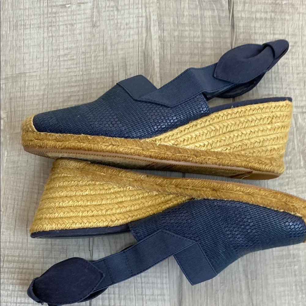 Lauren Ralph Lauren Blue and Tan Espadrille 3” Heel NWOB